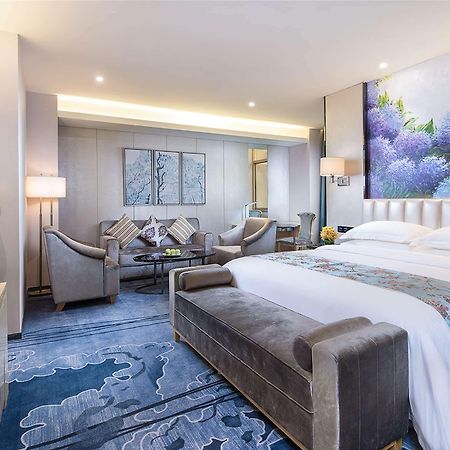Hotel Ramada Shenzhen Baoan Exteriér fotografie