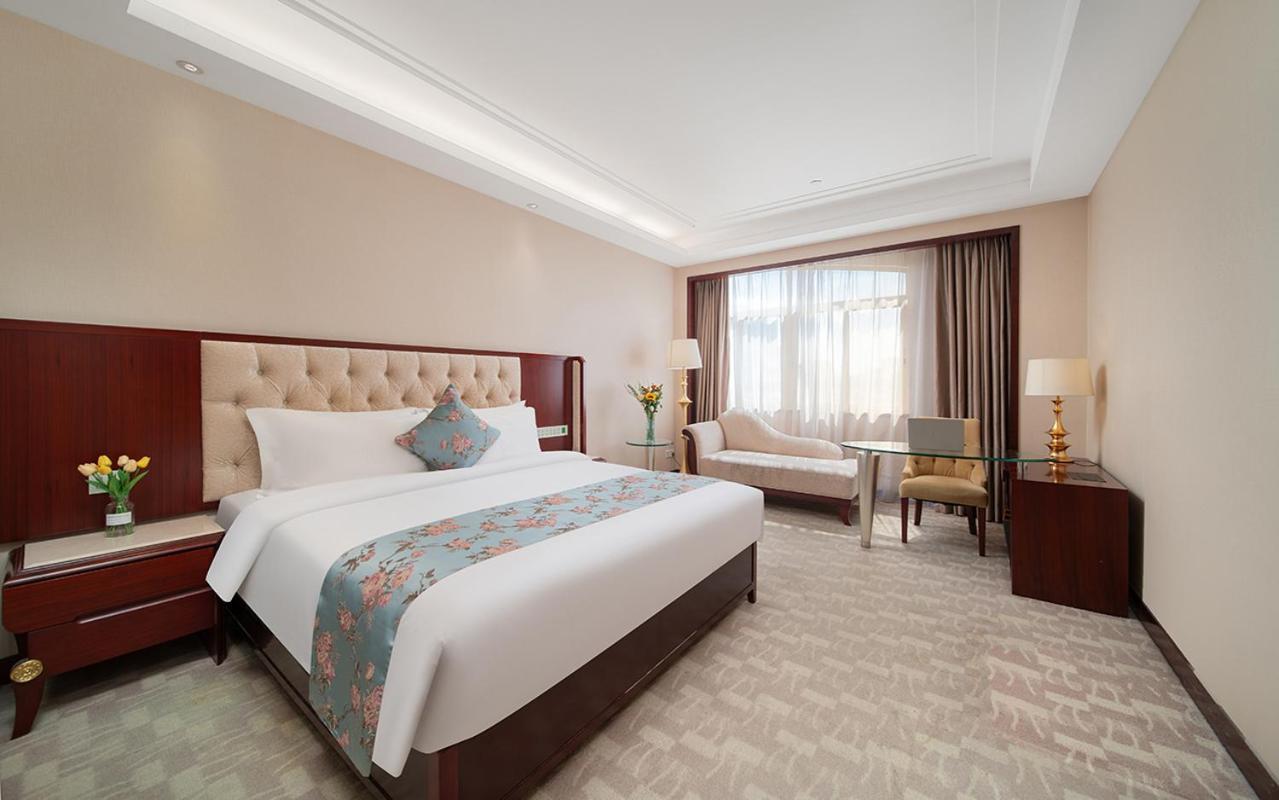 Hotel Ramada Shenzhen Baoan Exteriér fotografie